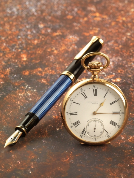 ONLINE AUCTION | WATCHES AND PENS