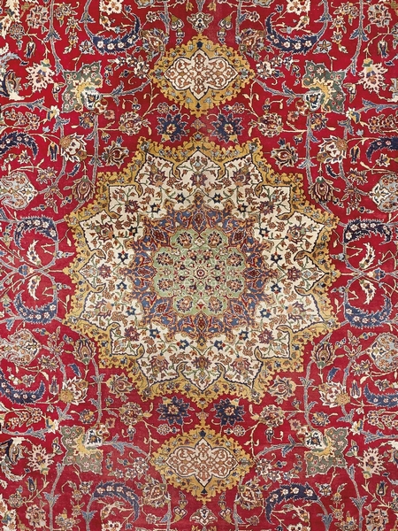 ONLINE AUCTION | RUGS