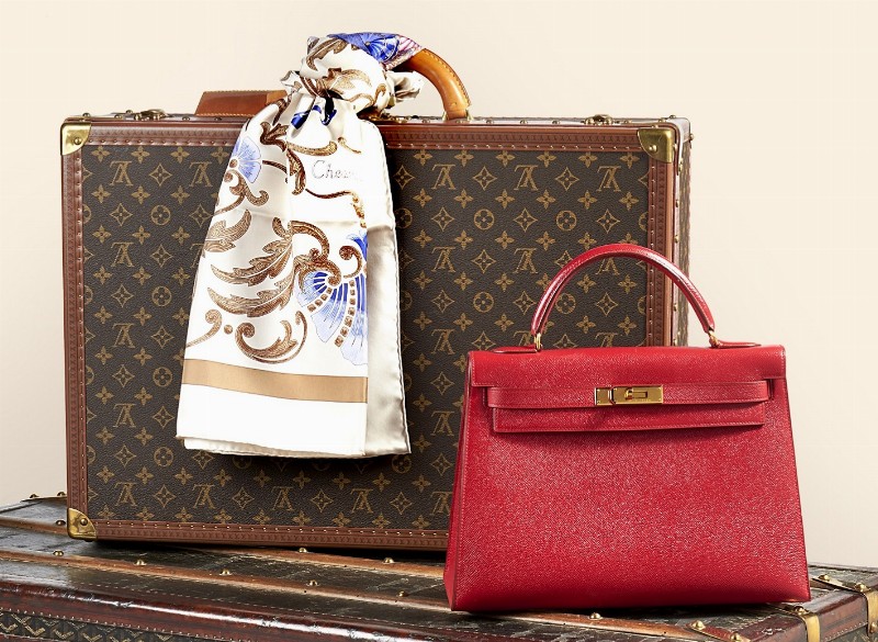 VINTAGE: BORSE E ACCESSORI DI HERMES, LOUIS VUITTON E ALTRE GRANDI MAISON