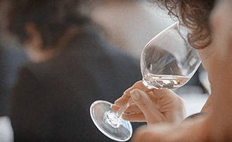 Video Degustazione degli champagnes salon e dellamotte