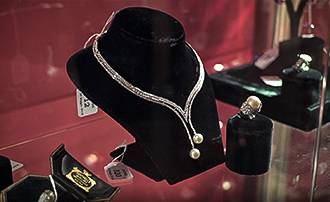 Video Fine jewels